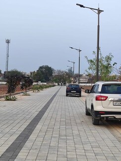 Plot For Sale in Sushant Golf City