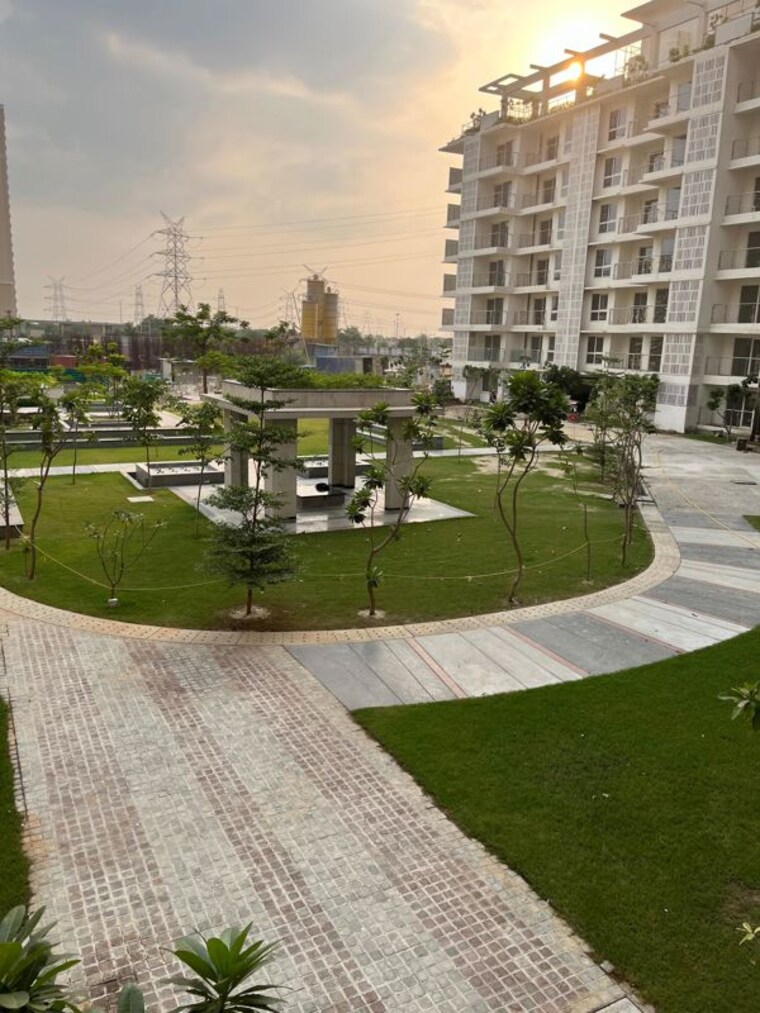 Balcony, godrej-palm-retreat 2 Bedroom 1300 Sq.Ft. Apartment In Sector 150 Noida 10202005