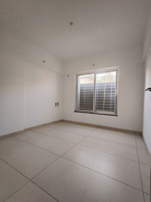 Room in 3 BHK Apartment at Baner – for Sale