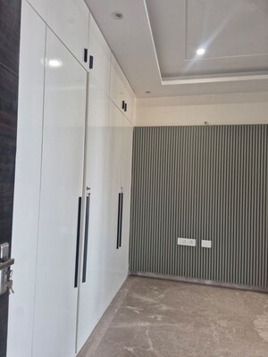 Bedroom in 3 BHK Builder Floor at Sector 55 – for Rent