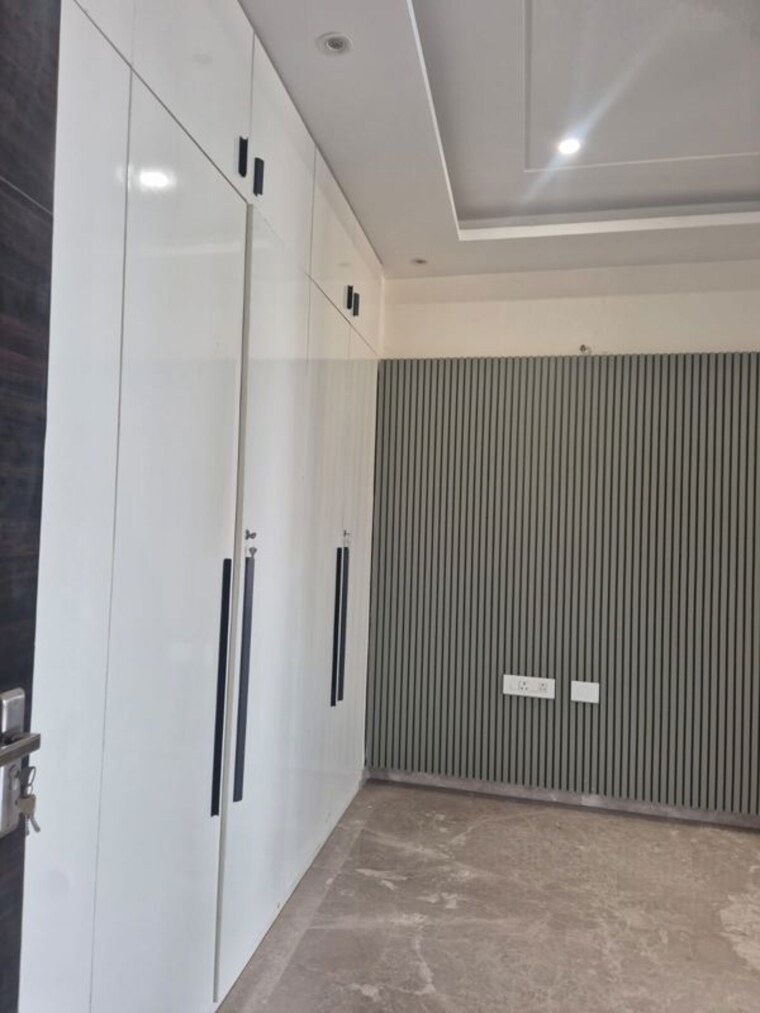 Bedroom, sector 55 3 Bedroom 2025 Sq.Ft. Builder Floor In Sector 55 Gurgaon 10202102