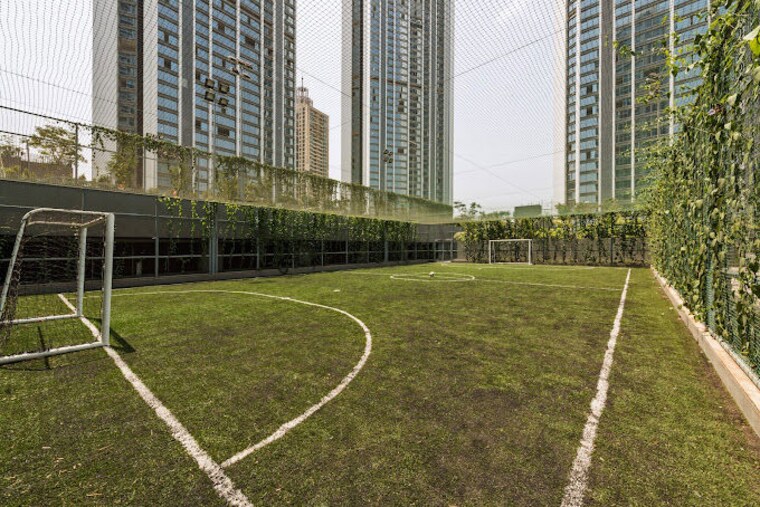 Garden, oberoi-realty-esquire 3 Bedroom 1367 Sq.Ft. Apartment In Goregaon East Mumbai 10202015