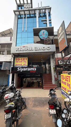  Showroom For Rent in Alambagh