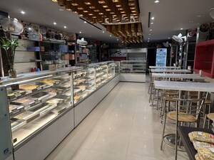  Showroom – Exterior View View at Alambagh - for Rent