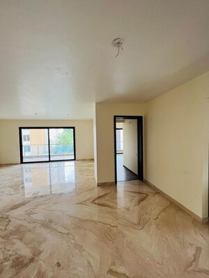 Room in 3 BHK Apartment at Vasanth Nagar – for Sale