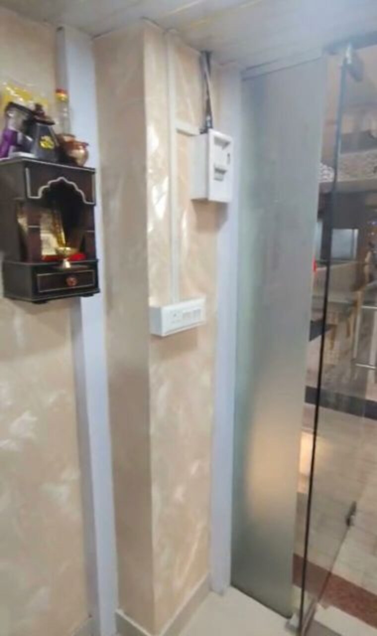 undefined, gaur-city-center Commercial Office Space 264 Sq.Ft. In Sector 4 Greater Noida Greater Noida 9406833