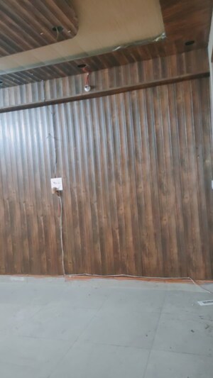 Furnished Amenities in  Shop at Vaishali Sector 5 – for Rent