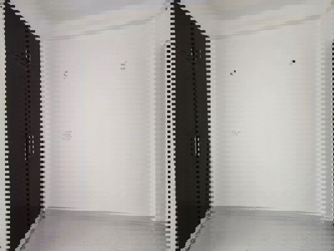 1 BHK + Pooja Room 700 Sq.Ft. Builder Floor in Kohli One Malibu Town