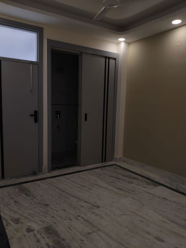 Room, govindpuri 2 Bedroom 750 Sq.Ft. Builder Floor In Govindpuri Delhi 10202282