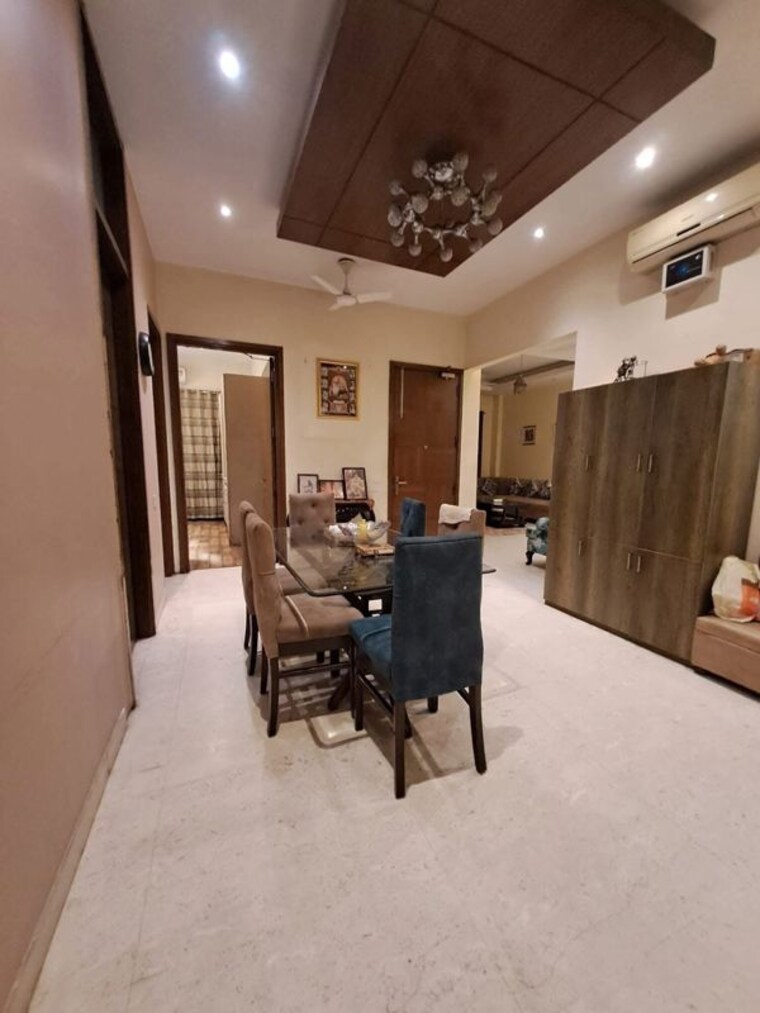  Parking, saket 2 Bedroom 1000 Sq.Ft. Apartment In Saket Delhi 10202285