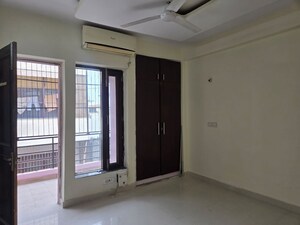 Room in 3 BHK Builder Floor at Kohli One Malibu Town, Sector 47 – for Rent