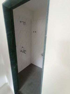 Furnished Amenities in 1.5 BHK Apartment at Mamta CHS Wadala, Wadala – for Rent