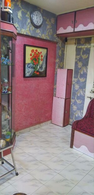 Bedroom in 1 RK Apartment at Kamal Kunj Parel, Parel – for Rent