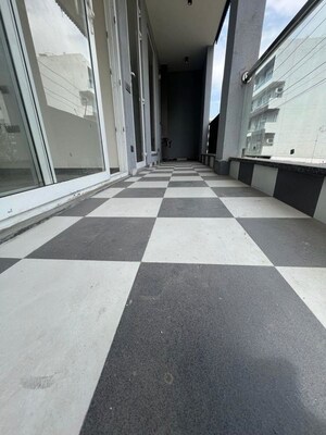 Balcony in 3 BHK Builder Floor at Sector 57 – for Rent