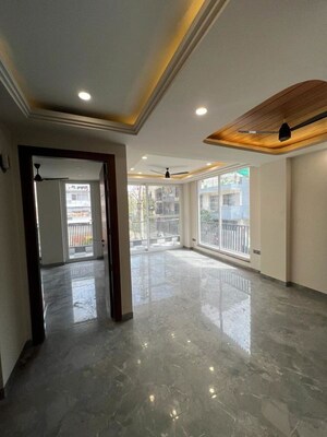 3 BHK Builder Floor For Rent in Sector 57