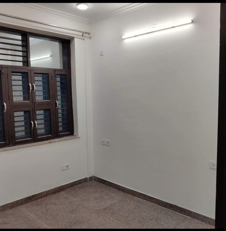 Room, sector 46 2 Bedroom 1200 Sq.Ft. Builder Floor In Sector 46 Gurgaon 10202572
