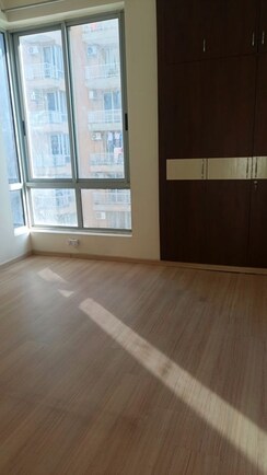 2 BHK + Servant Room Apartment For Rent in Pioneer Park Phase 1