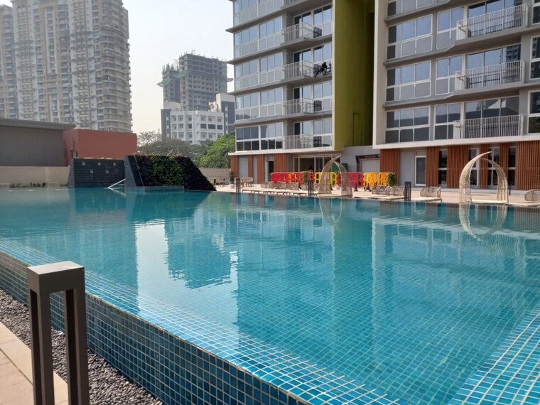 Swimming Pool, tata-serein 2 Bedroom 684 Sq.Ft. Apartment In Pokhran Road No Two Thane 10202461