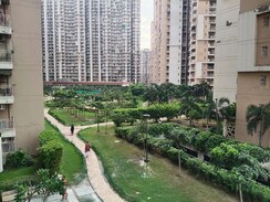 2 BHK Apartment For Sale in Mahagun Mywoods