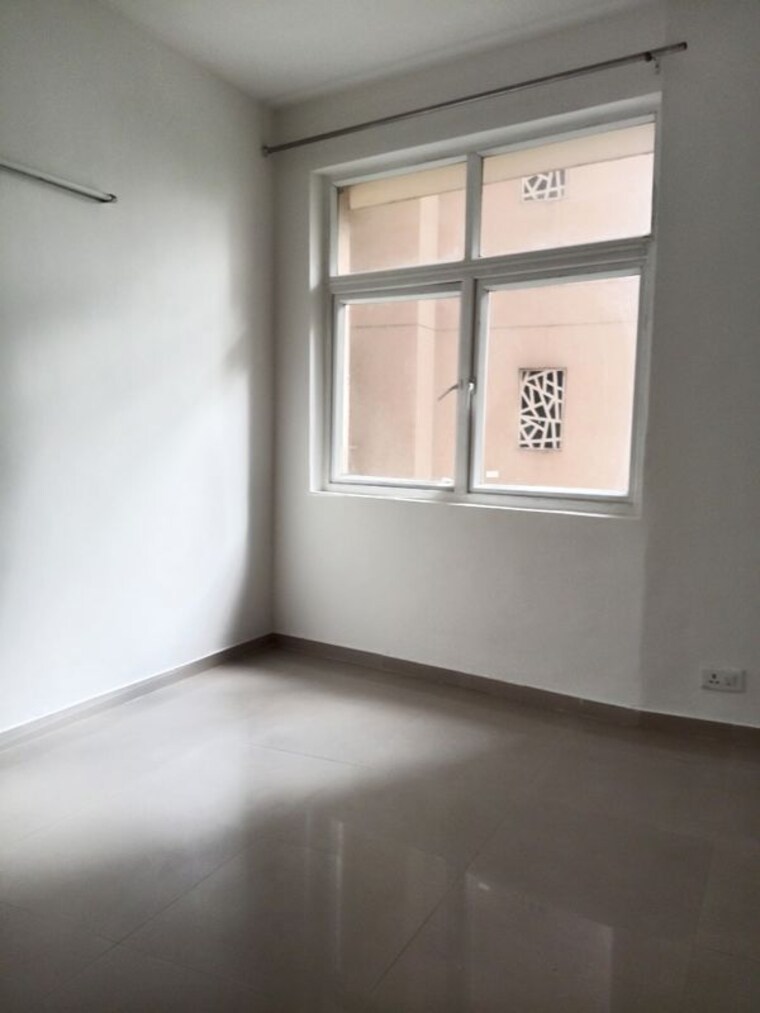 Room, mahagun-mywoods 2 Bedroom 935 Sq.Ft. Apartment In Sector 16c Greater Noida Greater Noida 10202793