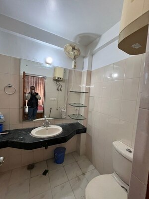 Team Area in 3 BHK Builder Floor at Landmark The Homes 81, Sector 81 – for Rent