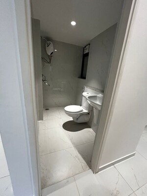 Bathroom in 3 BHK Builder Floor at Landmark The Homes 81, Sector 81 – for Rent