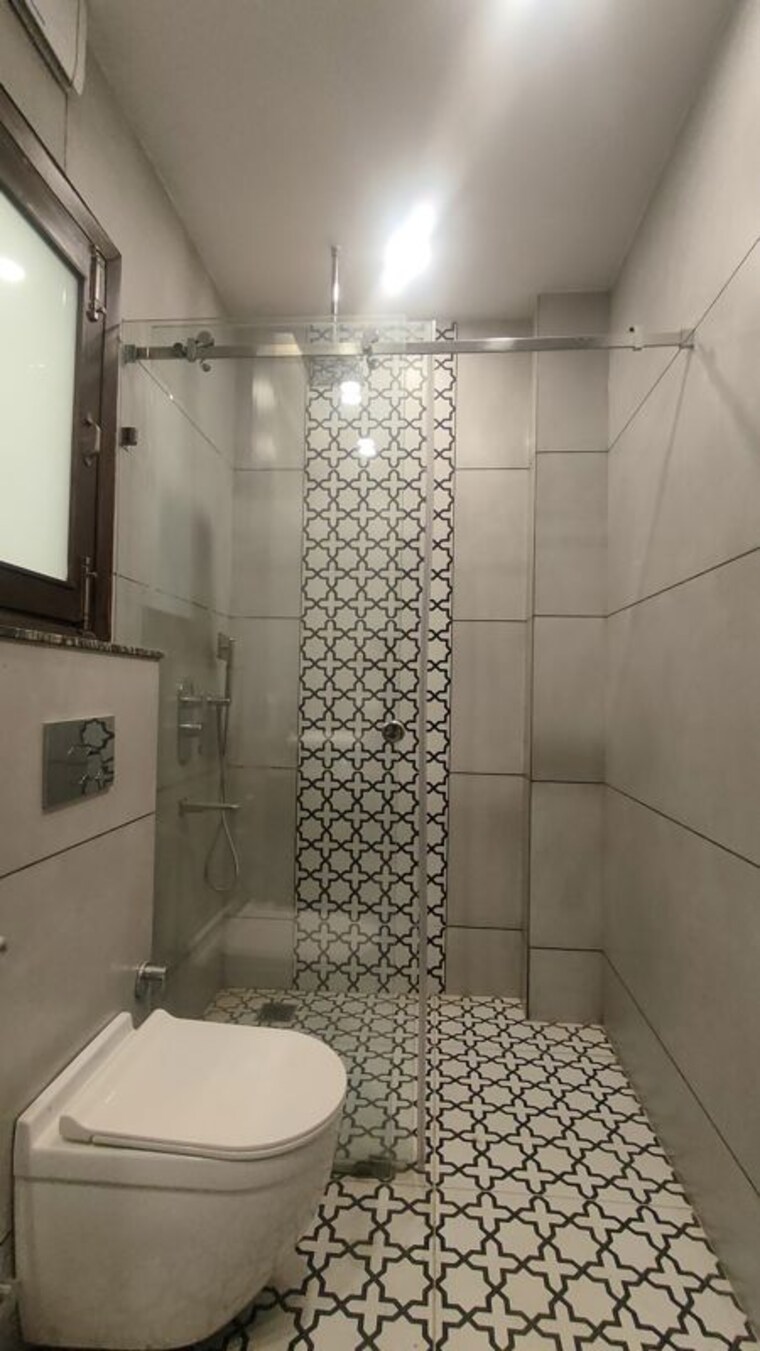 Bathroom, sector 45 3 Bedroom 2367 Sq.Ft. Builder Floor In Sector 45 Gurgaon 10202820