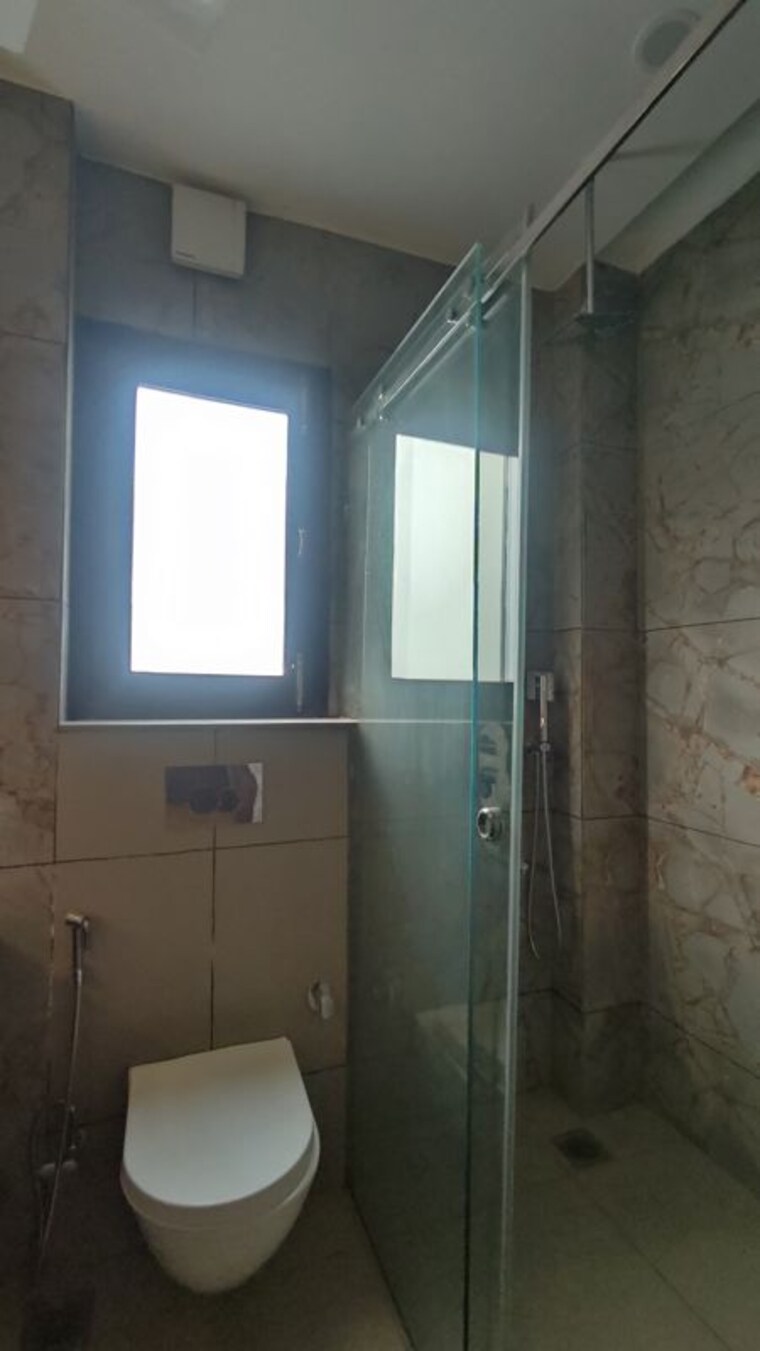 Bathroom, sector 45 3 Bedroom 2367 Sq.Ft. Builder Floor In Sector 45 Gurgaon 10202820
