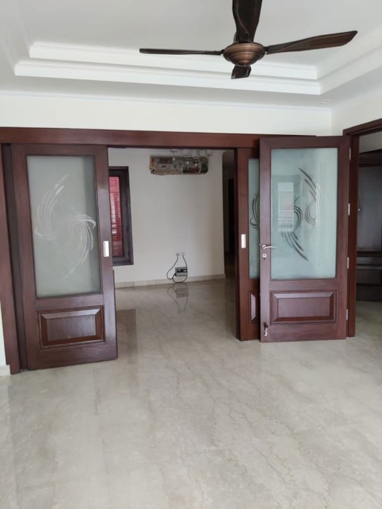 Room, kailash colony 4 Bedroom 2630 Sq.Ft. Builder Floor In Kailash Colony Delhi 10202842