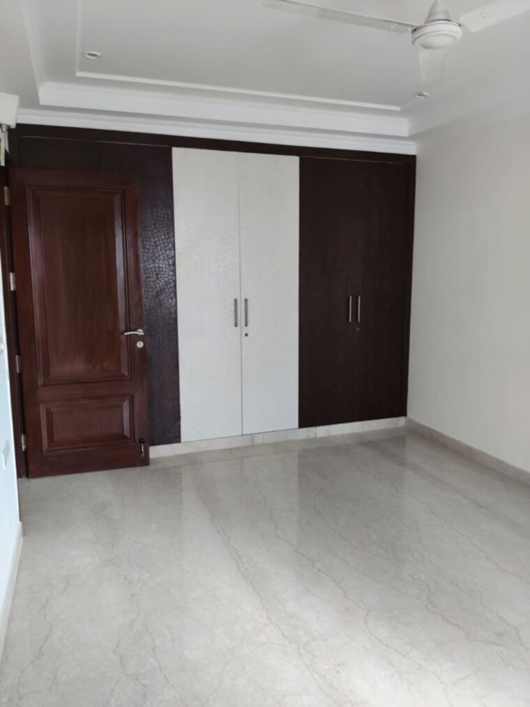 Room, kailash colony 4 Bedroom 2670 Sq.Ft. Builder Floor In Kailash Colony Delhi 10202846