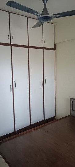 1 BHK Apartment For Sale in Saraswatichandra Apartment