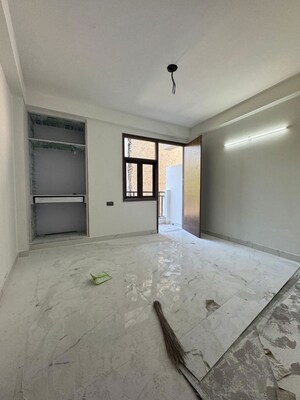 Room in 1 BHK Builder Floor at Palm Residency Chhatarpur, Chattarpur – for Rent