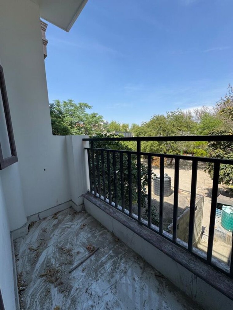 Balcony, palm-residency-chhatarpur 1 Bedroom 550 Sq.Ft. Builder Floor In Chattarpur Delhi 10203342