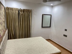 2 BHK Apartment For Rent in DB Orchid Ozone, Dahisar East