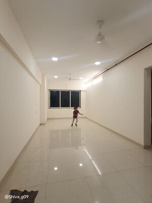 Hall in 1 BHK Apartment at Lower Parel West – for Rent