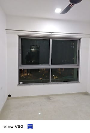 Room in 1 BHK Apartment at Kalpataru Immensa, Kolshet Road – for Rent