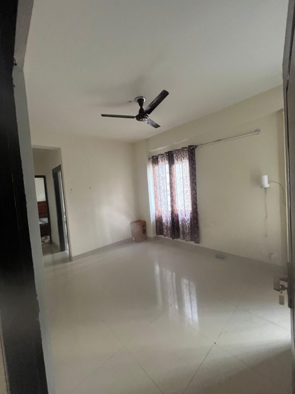 1 BHK Apartment For Rent in VVIP Nest