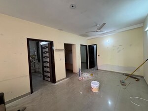 Room in 2 BHK Builder Floor at Palm Residency Chhatarpur, Chattarpur – for Rent