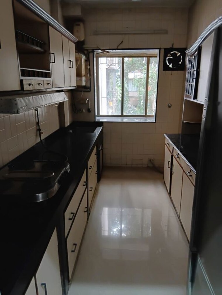 Kitchen, karachi-citizens-chs 2 Bedroom 1050 Sq.Ft. Apartment In Juhu Mumbai 10203434