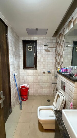 Kitchen in 3 BHK Builder Floor at Sector 57 – for Rent