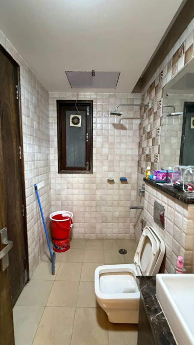 Kitchen, sector 57 3 Bedroom 215 Sq.Yd. Builder Floor In Sector 57 Gurgaon 10203462