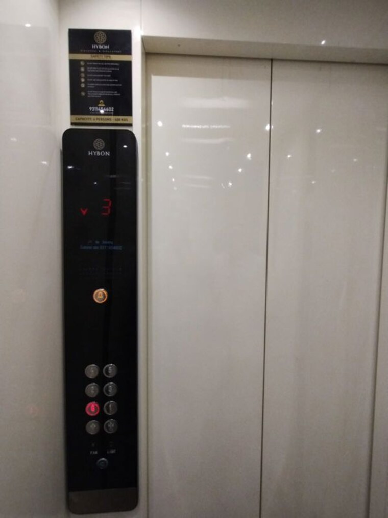 undefined, sector 4 6 Bedroom 4200 Sq.Ft. Independent House In Sector 4 Gurgaon 9965258