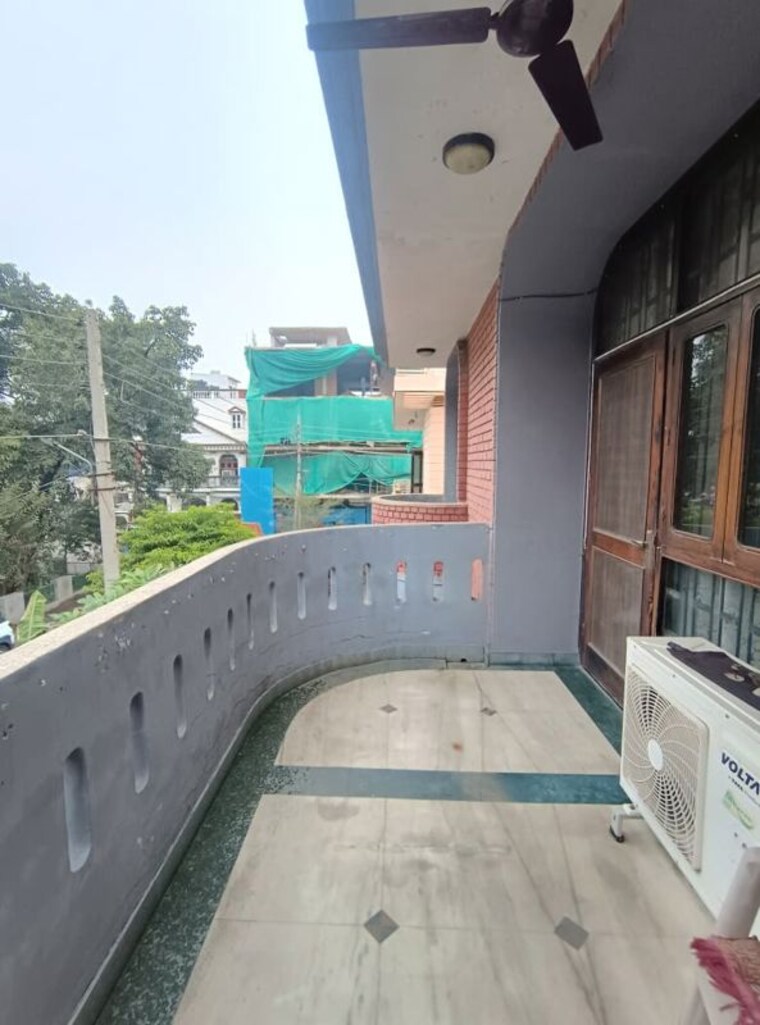 Exterior View, sector 14 4 Bedroom 396 Sq.Yd. Builder Floor In Sector 14 Gurgaon 9954986