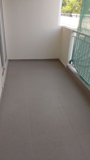 Room in 2 BHK Apartment at Pareena Coban Residences, Sector 99a – for Sale