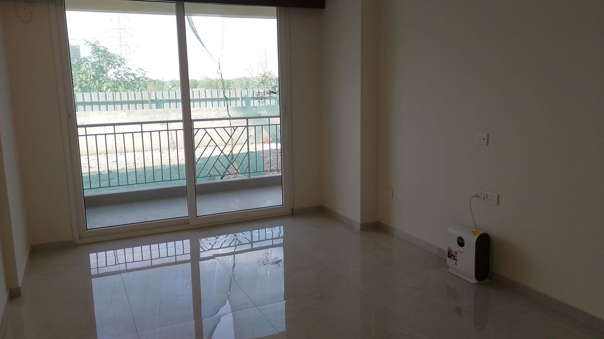 2 BHK + Study Room 1550 Sq.Ft. Apartment in Pareena Coban Residences