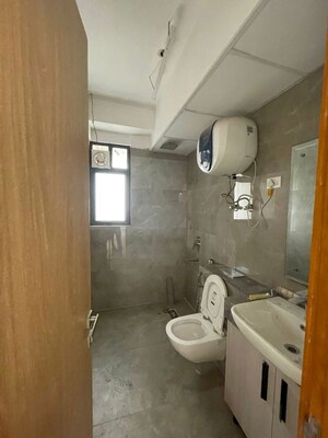 Bathroom in 3 BHK Apartment at M3M Heights, Sector 65 – for Rent