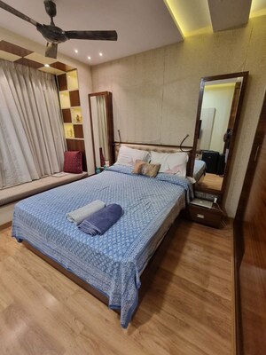 Bedroom in 3 BHK Apartment at Oberoi Exquisite Goregaon, Goregaon East – for Rent