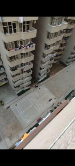2 BHK + Servant Room Apartment For Sale in Pyramid Elite