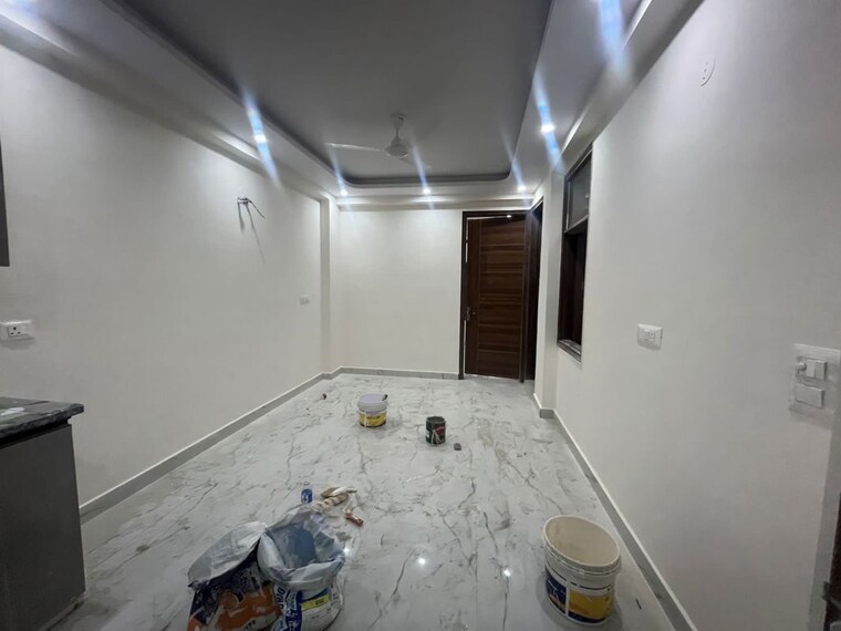 Kitchen, chattarpur 2 Bedroom 85 Sq.Yd. Builder Floor In Chattarpur Delhi 10203602