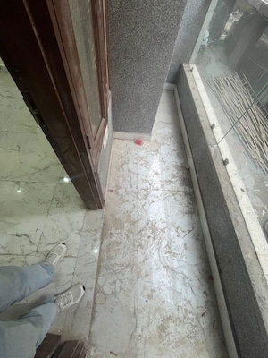 Balcony in 2 BHK Builder Floor at Chattarpur – for Rent